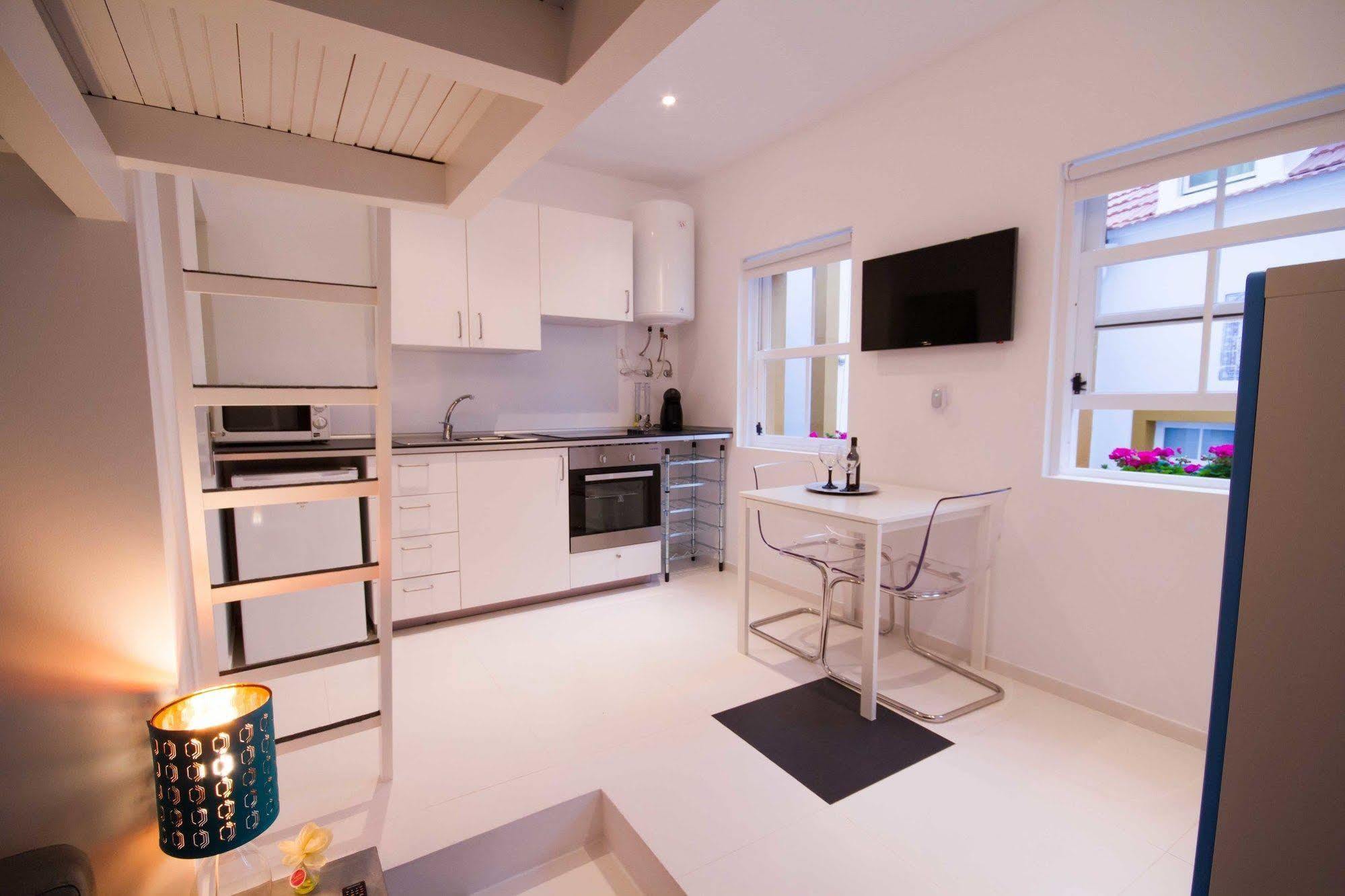 Imperium Lisbon Village Bagian luar foto