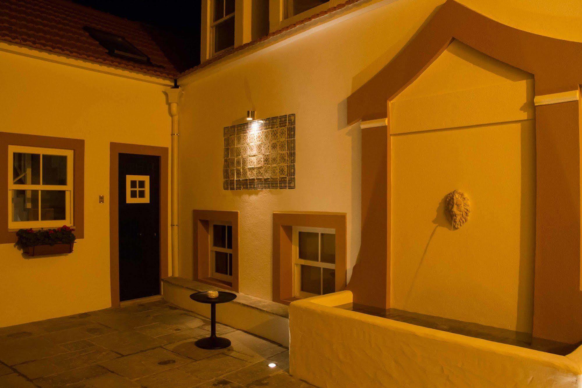 Imperium Lisbon Village Bagian luar foto